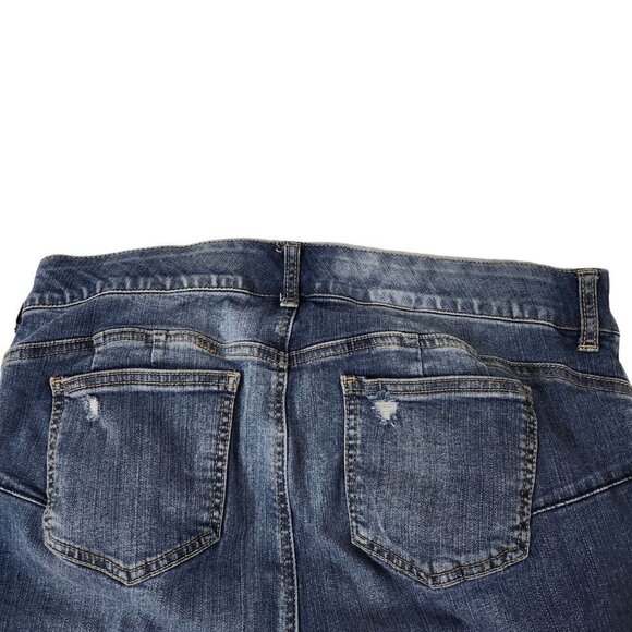 Torrid Bombshell Jeans 16 Blue Skinny Distressed High-Rise Stretch‎ Medium Wash - Picture 5 of 12